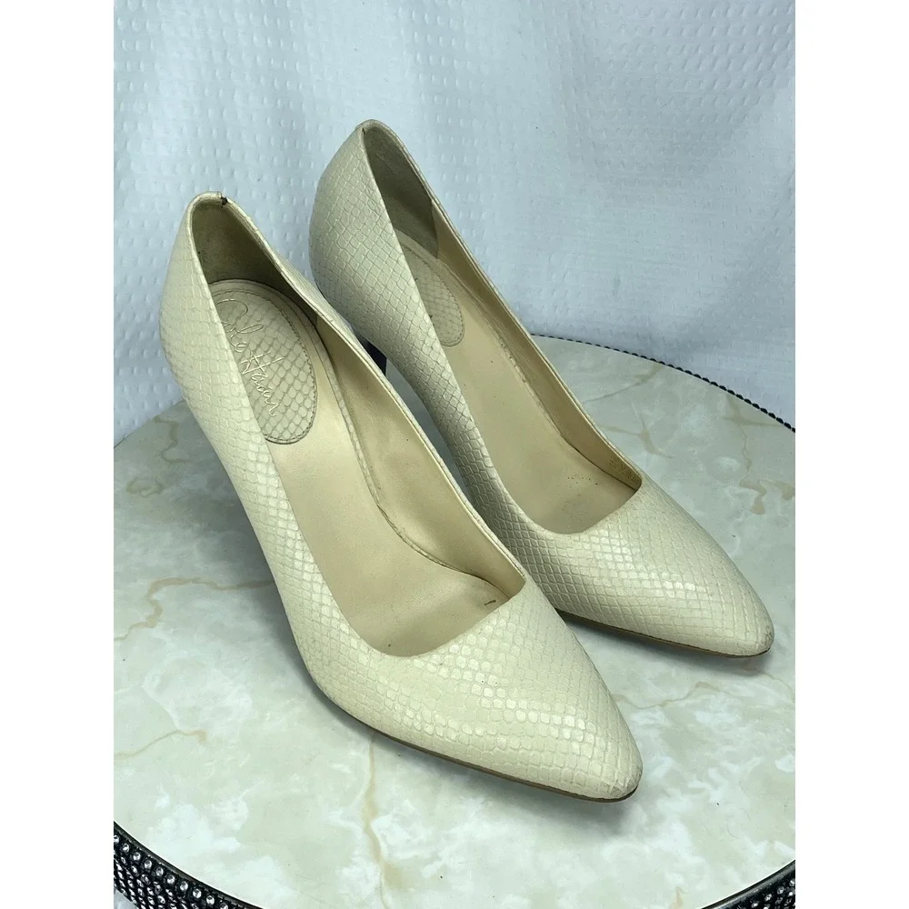 Cole Haan Nike Air Snakeskin Embossed Pumps Womens 8.5 Cream Pointed Toe Heels